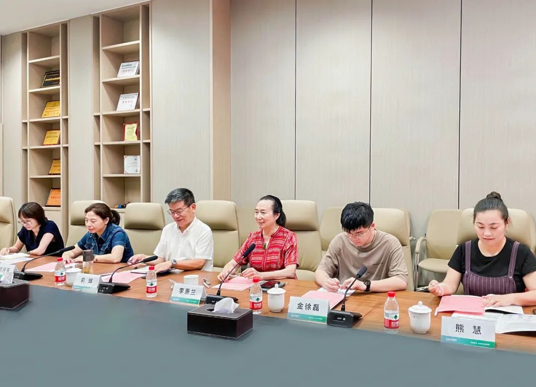 1726283286866277G0R4.jpg af818b2ecf4f80d6ae3b04fa640ab024.jpg